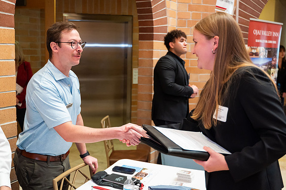 DU-Career-Fair-2026-132