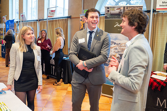 DU-Career-Fair-2026-138