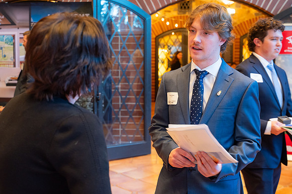 DU-Career-Fair-2026-175
