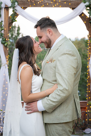 Martinez-Griego-WED-381